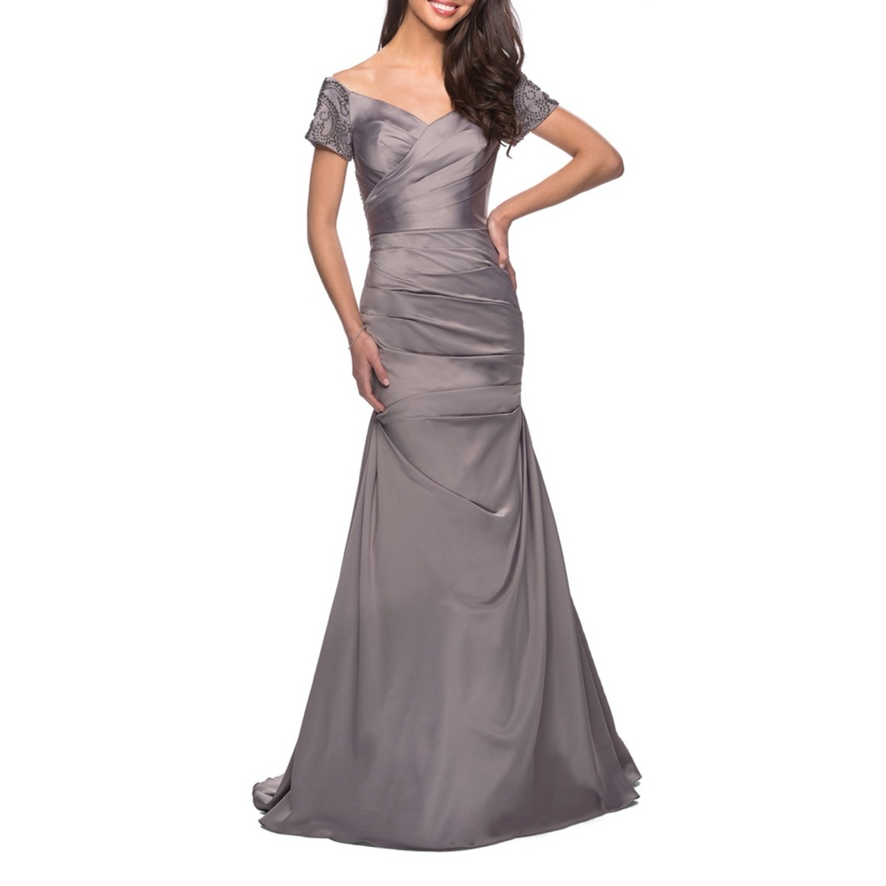 NEW La Femme Off the Shoulder Beaded Satin Trumpet Gown Silver Size 12